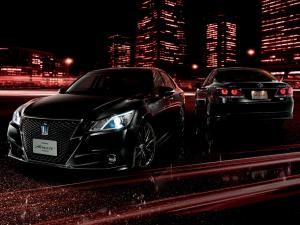 Toyota Crown Hybrid Athlete Black Style (S210) '2014